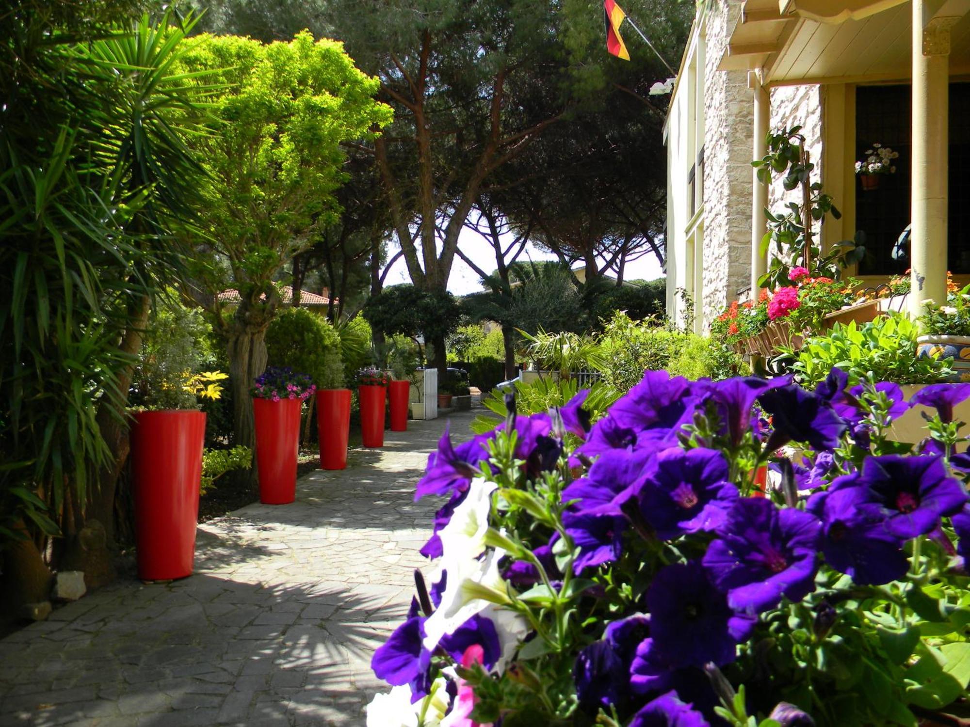 Hotel La Torraccia Tarquinia Exterior photo
