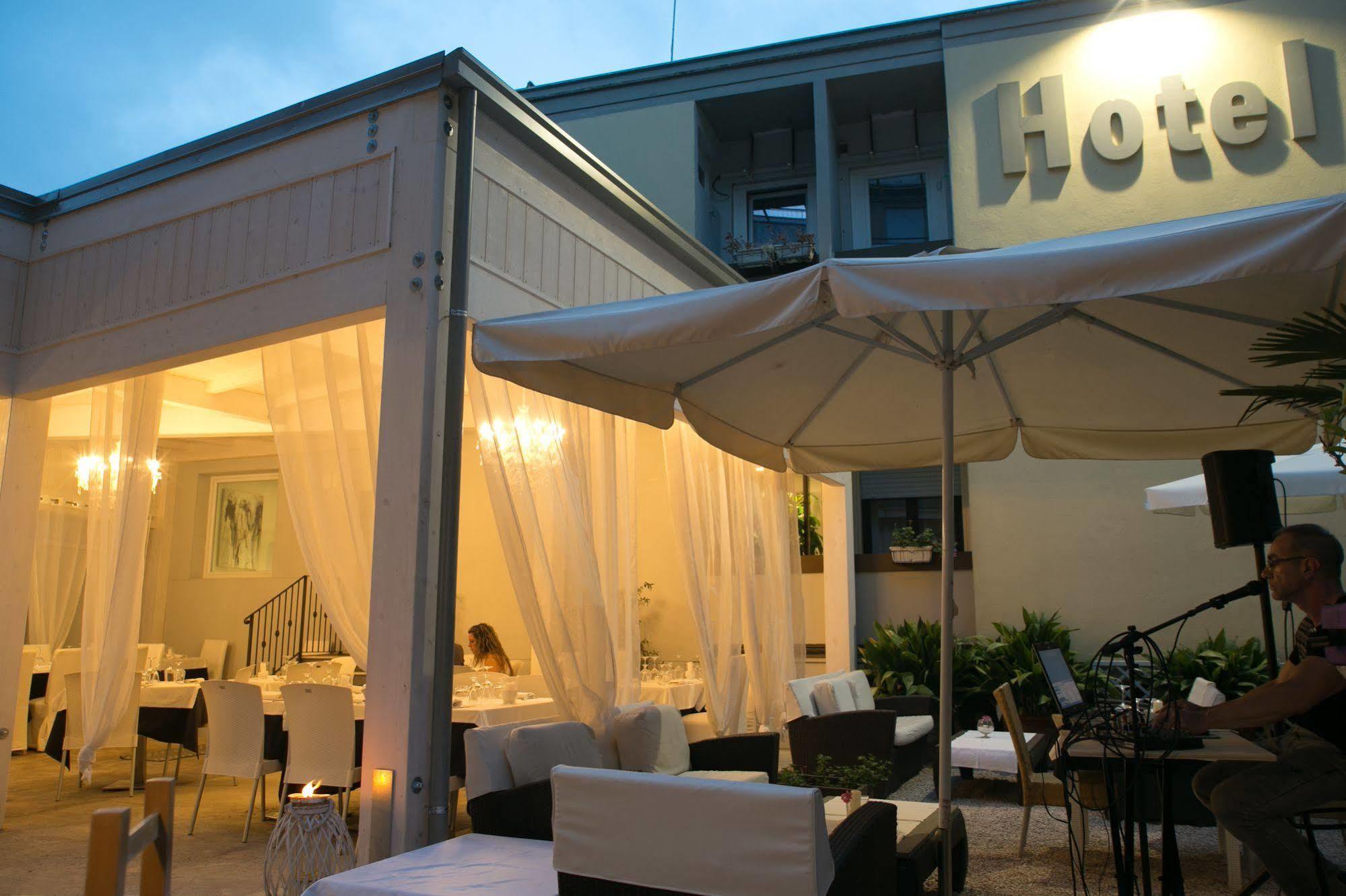 Hotel La Torraccia Tarquinia Exterior photo